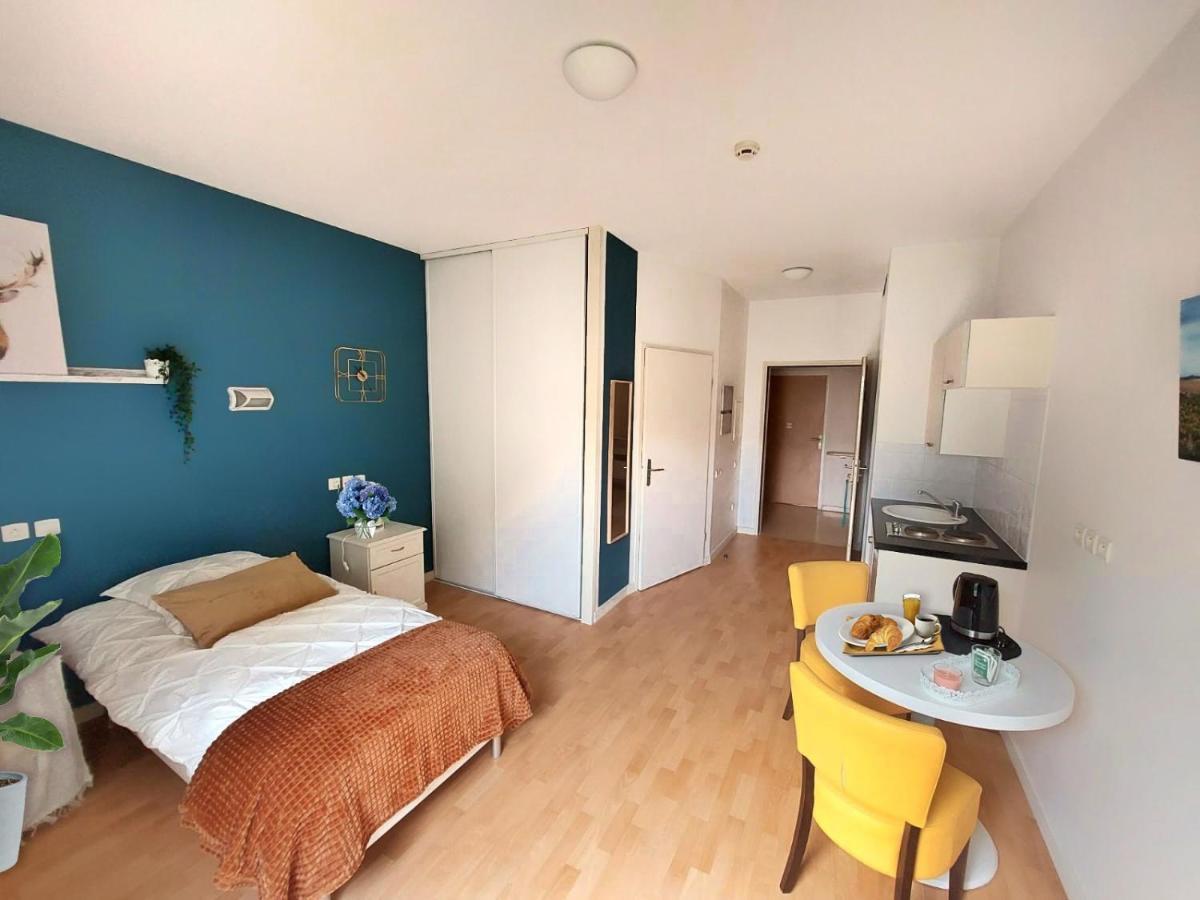 Villa Rose De Mons - Residence Services Senior La Brede Kültér fotó