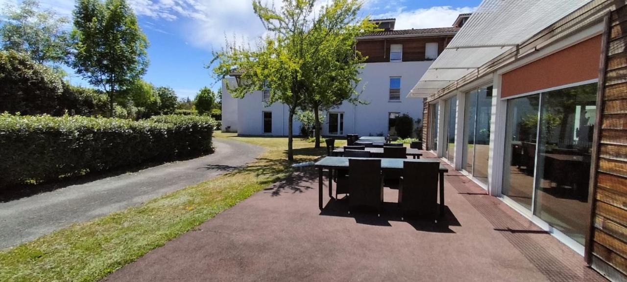 Villa Rose De Mons - Residence Services Senior La Brede Kültér fotó